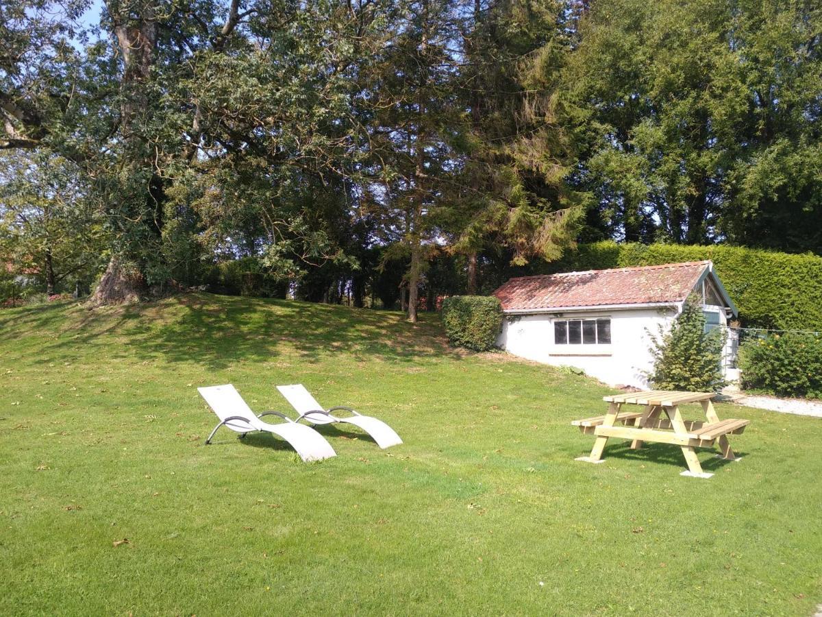 Gîte de la Souche avec jacuzzi Doudeauville Esterno foto